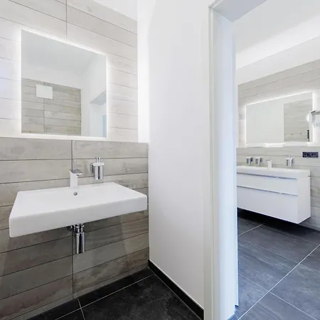 5-sterne-ferienwohnung Windroeschen Im Ostseebad شقة