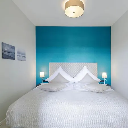 شقة 5-sterne-ferienwohnung Windroeschen Im Ostseebad فاستروم